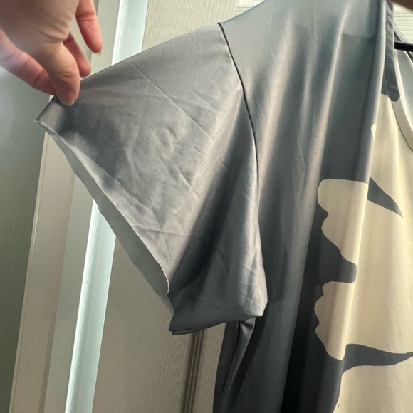 Women’s light summer dress - Picture 4 of 5